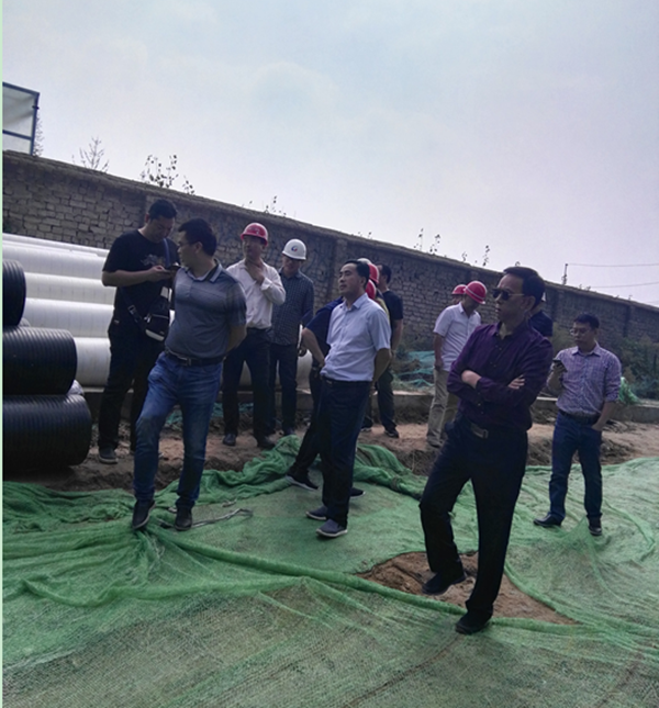 公司柳林安置区项目（龙源嘉苑）召开节前工程进度检查和安全维稳宣讲工作