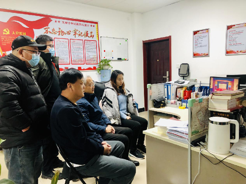 赫喆团支部组织观看“学习贯彻党的十九届六中全会精神12集系列短视频”主题活动